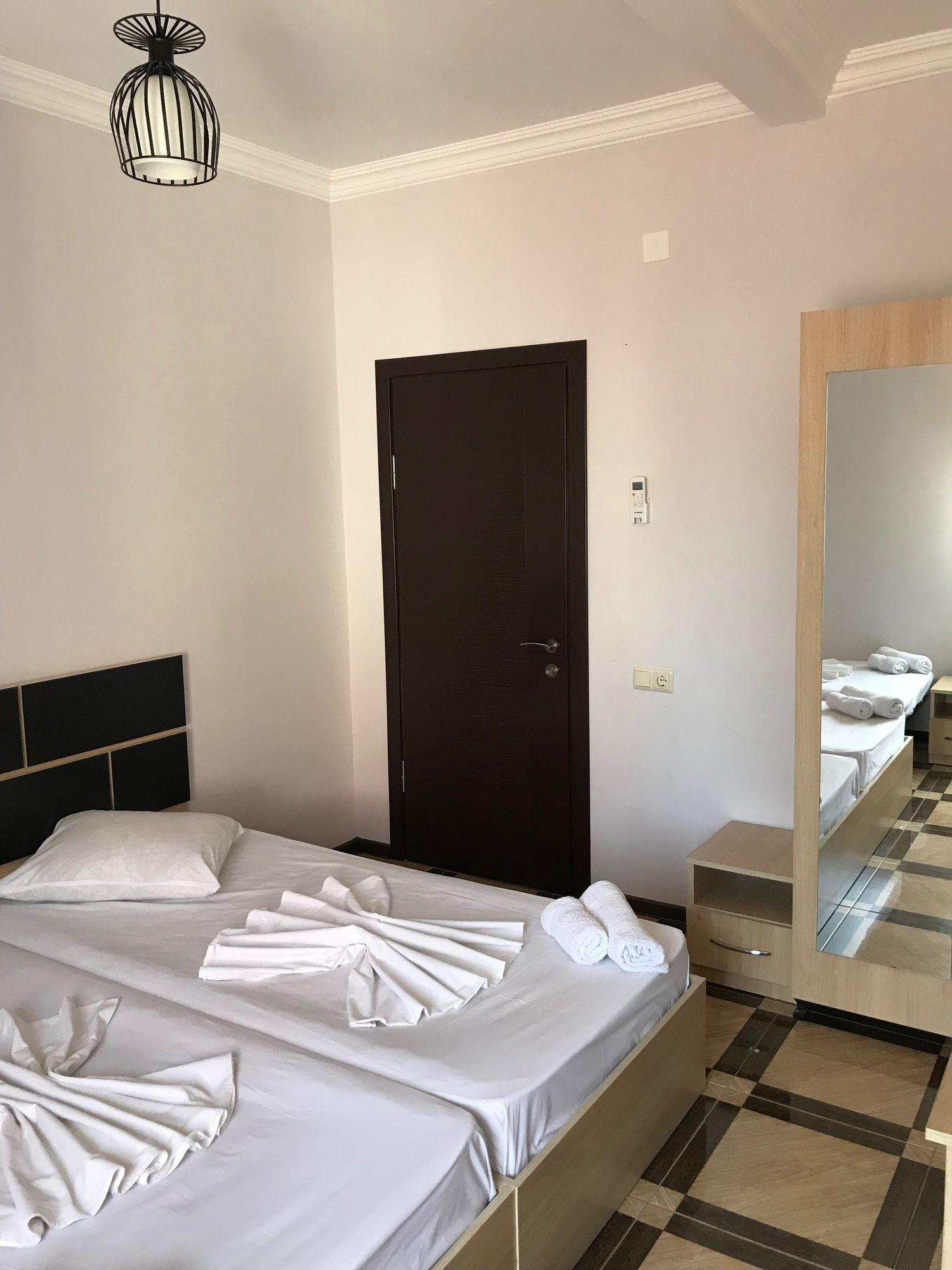 Holiday House Batumi Zewnętrze zdjęcie