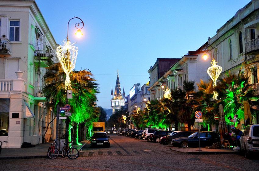 Holiday House Batumi Zewnętrze zdjęcie